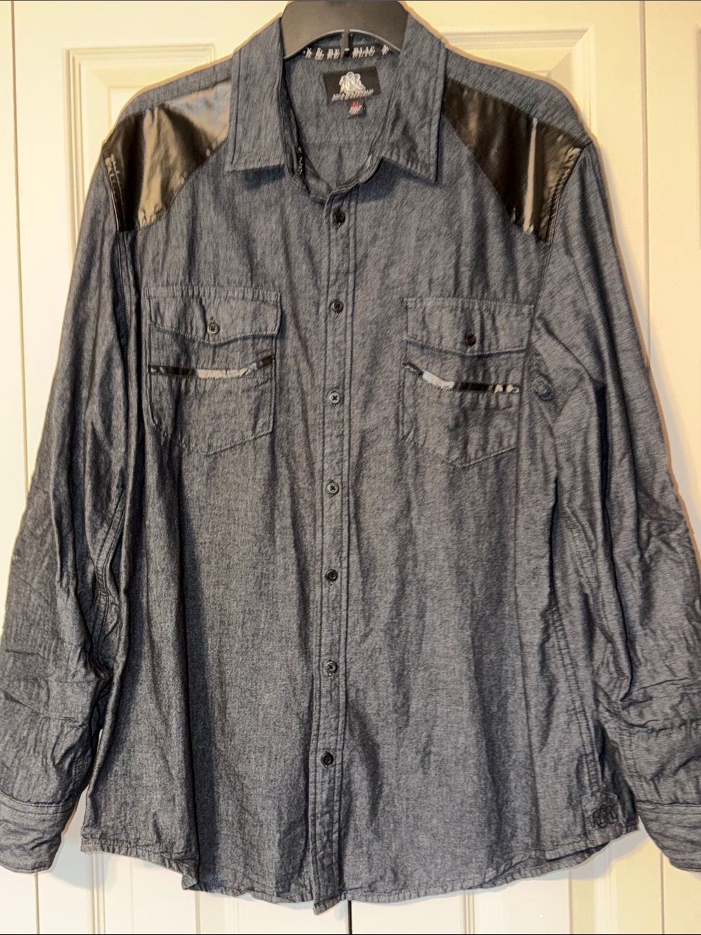 Rock & Republic Long Sleeve Gray Denim Shirt w/ Leather Accents  Men's  XL